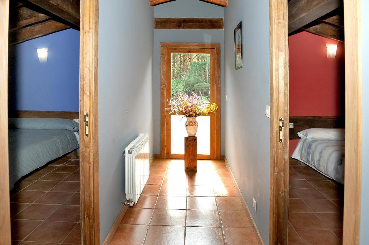 La Cabana De Sara Vinuesa Exterior foto